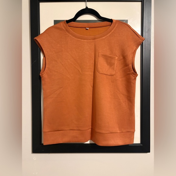 Unbranded Sleeveless Two-Piece Tracksuit - NWOT - Picture 8 of 17